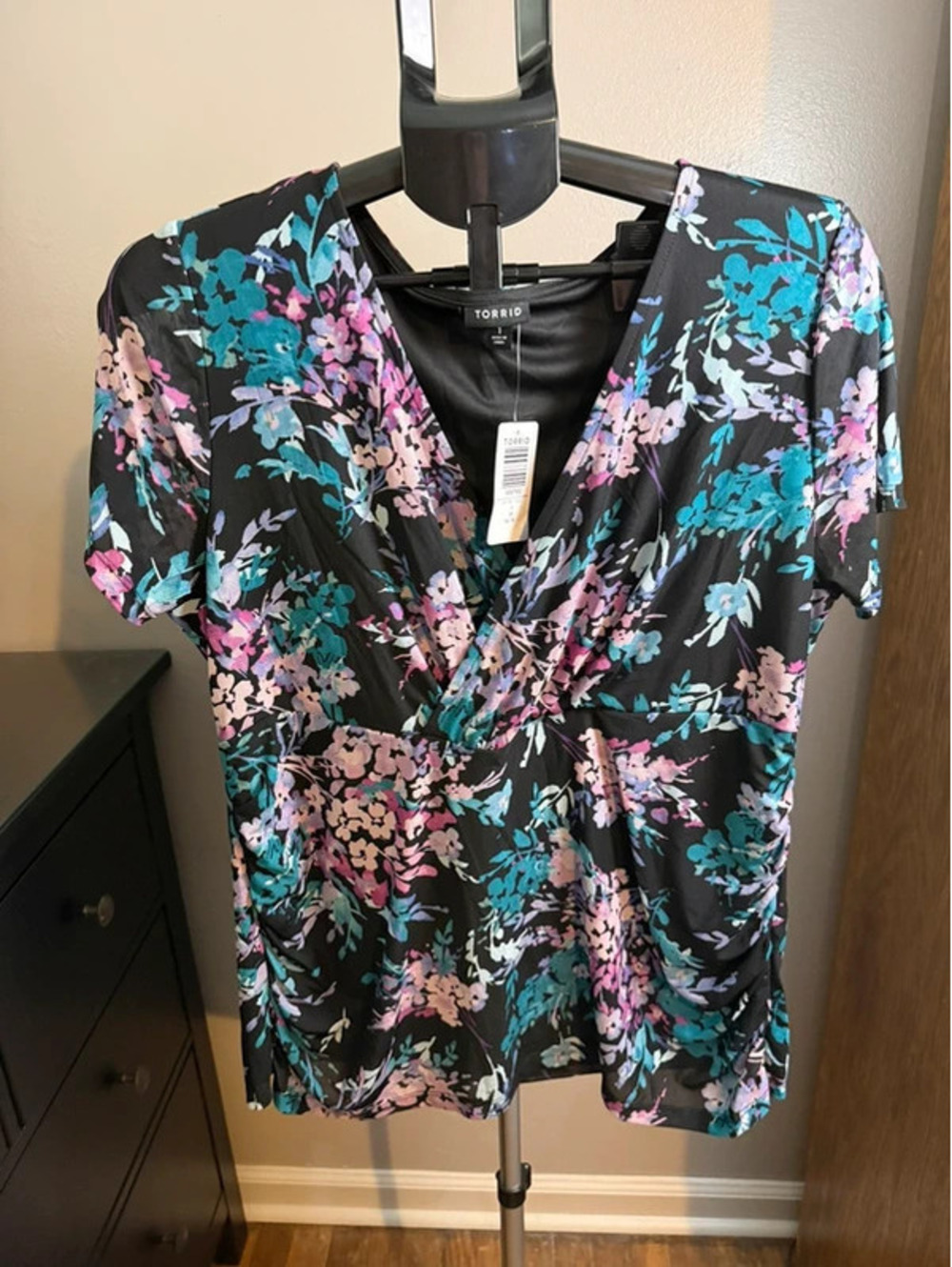 Torrid Floral Mesh Ruched Top NWT Size 1